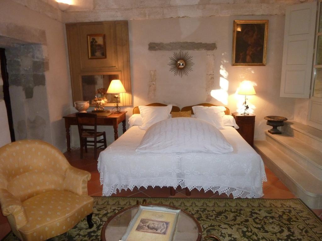 Le Cloitre Du Couvent Bed & Breakfast Villeneuve-les-Avignon Room photo